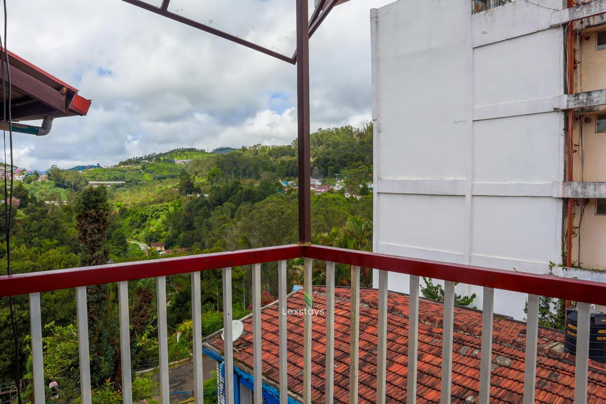 Vijaya Deepa Guest House By Lexstays Coonoor Εξωτερικό φωτογραφία