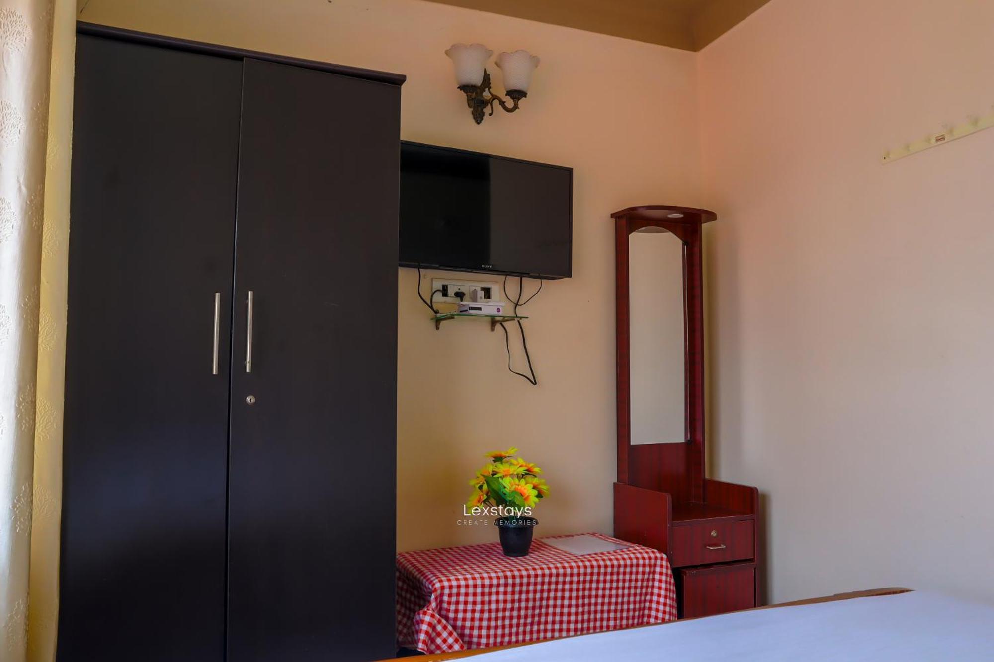 Vijaya Deepa Guest House By Lexstays Coonoor Εξωτερικό φωτογραφία